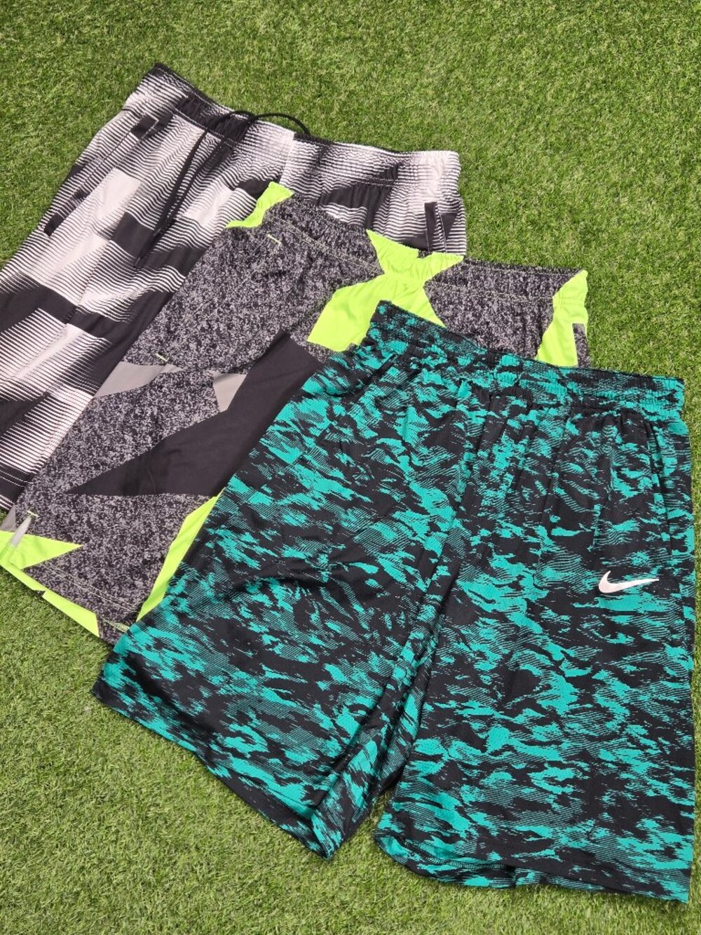 Nike Dri-Fit Shorts Lot of 3 Mens XL Basketball Gym Workout Graphic Athletic